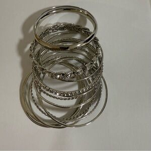 Elegant Silver Bangle Bracelet Set